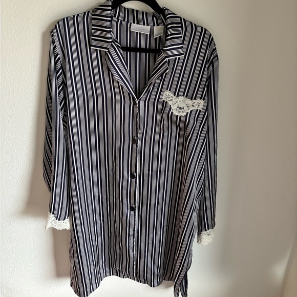 Vintage Nightgown Cabernet Navy and White Stripes size large with Lace accents - Picture 1 of 7
